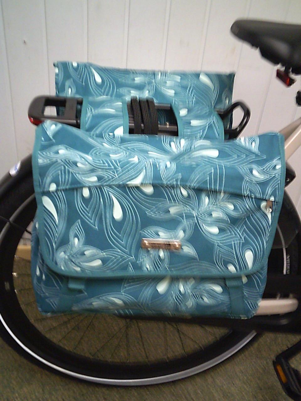 Nieuwe Tas 25,00