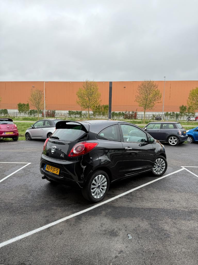 Ford KA 1.2 - titanium - airco