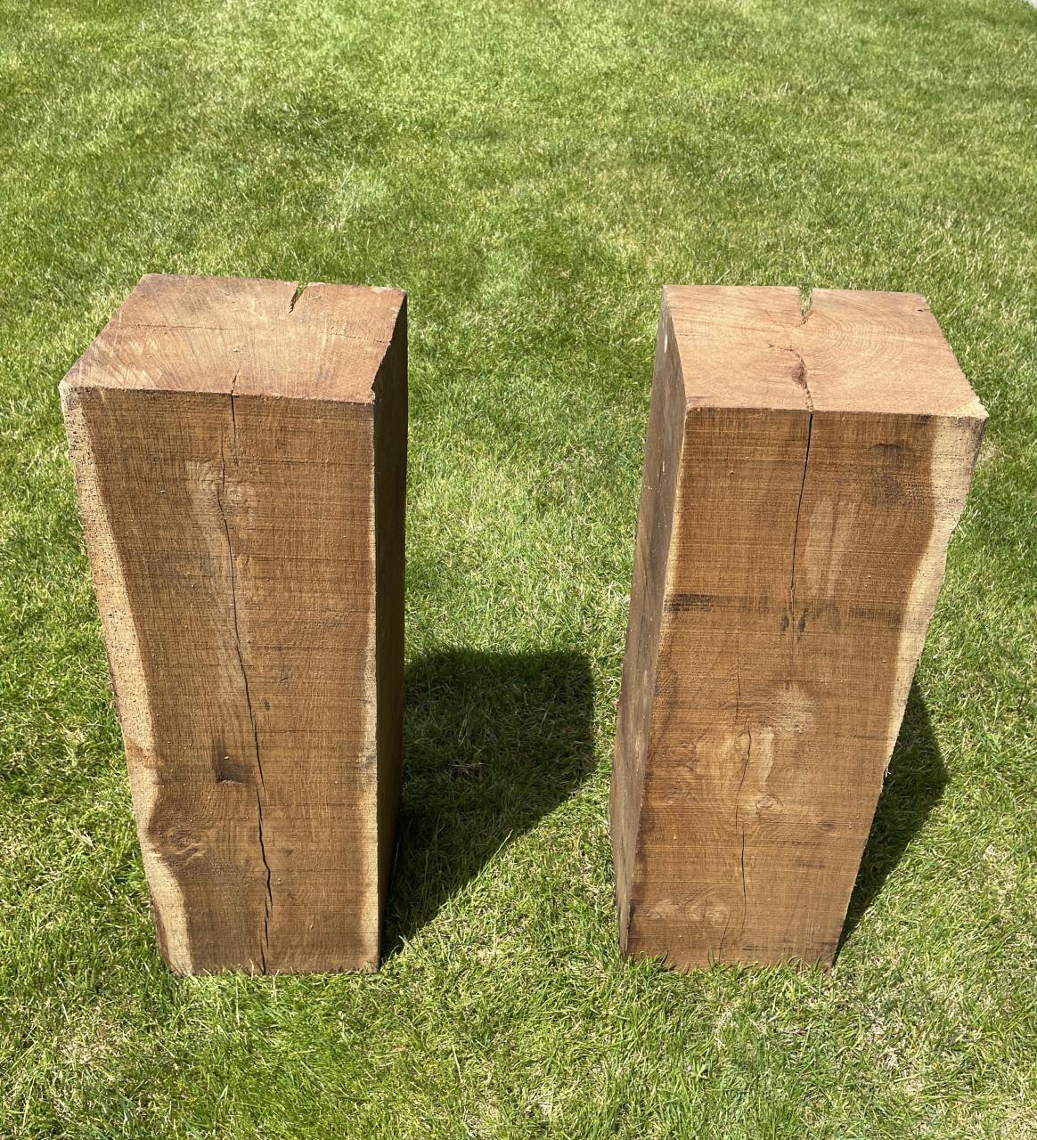 2 massief eiken houten pilaren/zuilen