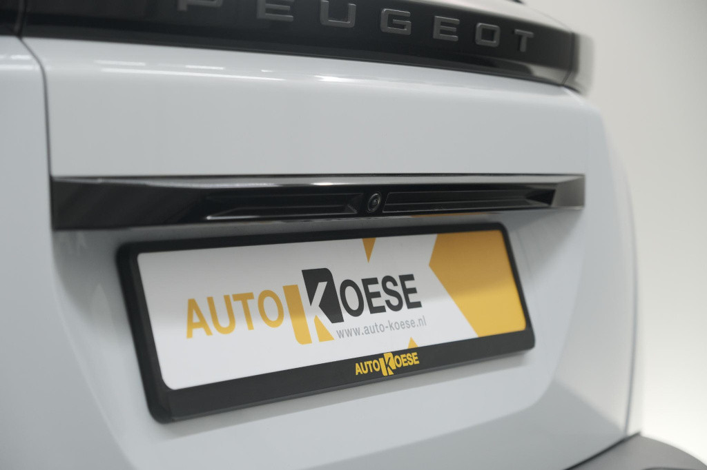 Peugeot 2008 puretech 100 allure | 360 camera | dodehoekdetectie | navigati