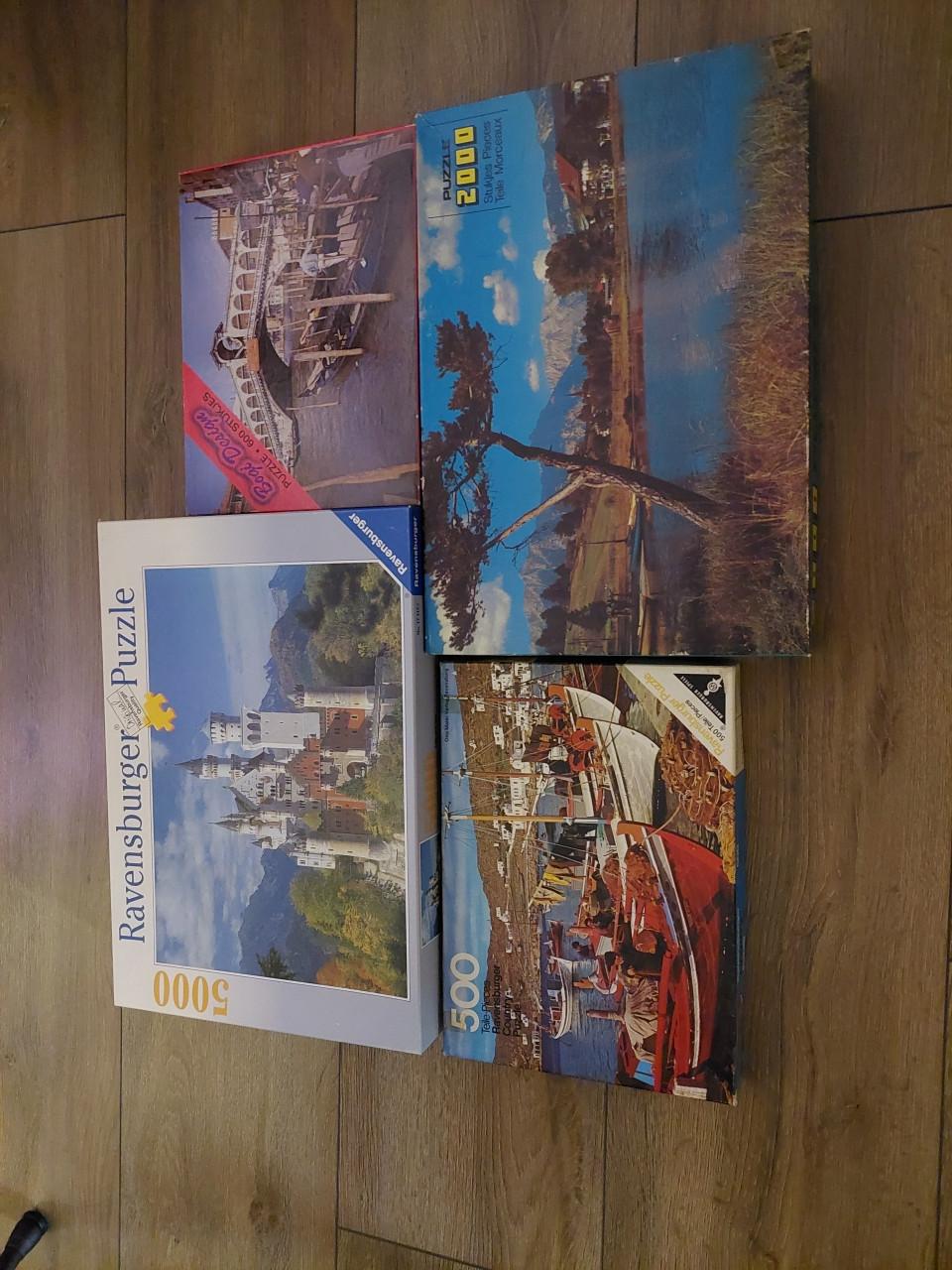 Te koop 4 mooie puzzels