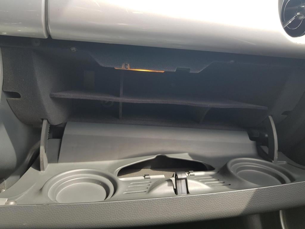 Mini Cooper Cabrio mini 1.6 chili leer.