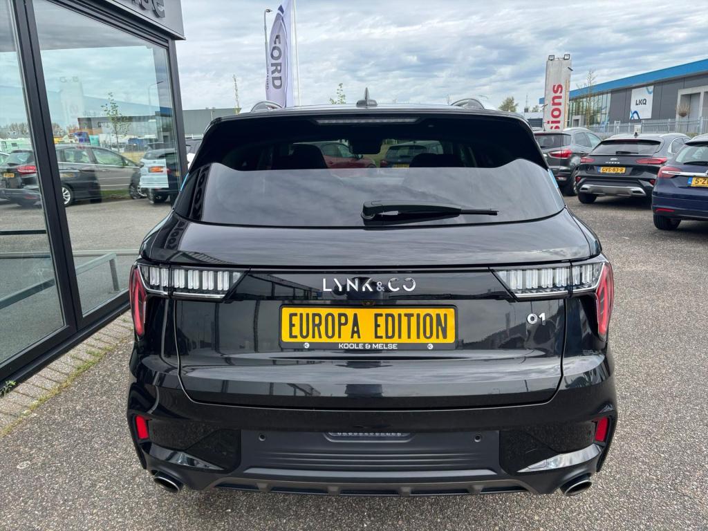 Lynk & Co 01 261pk phev 7dcth , panoramadak , adaptive cc , 360gr camera , 