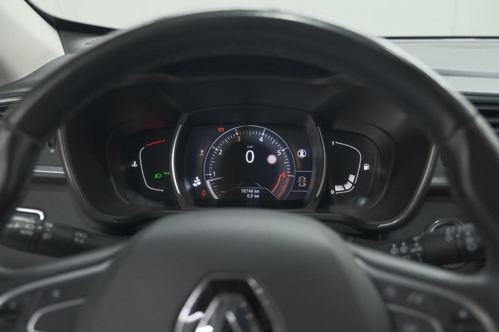 Renault Kadjar tce 140 intens | trekhaak | camera | dodehoek | pack leder |
