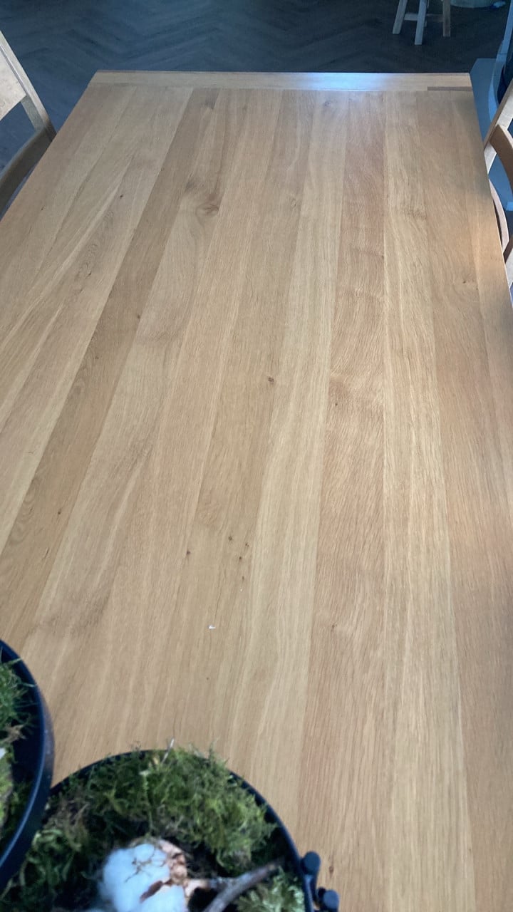 Eethoek met 6 stoelen, eikenhout.