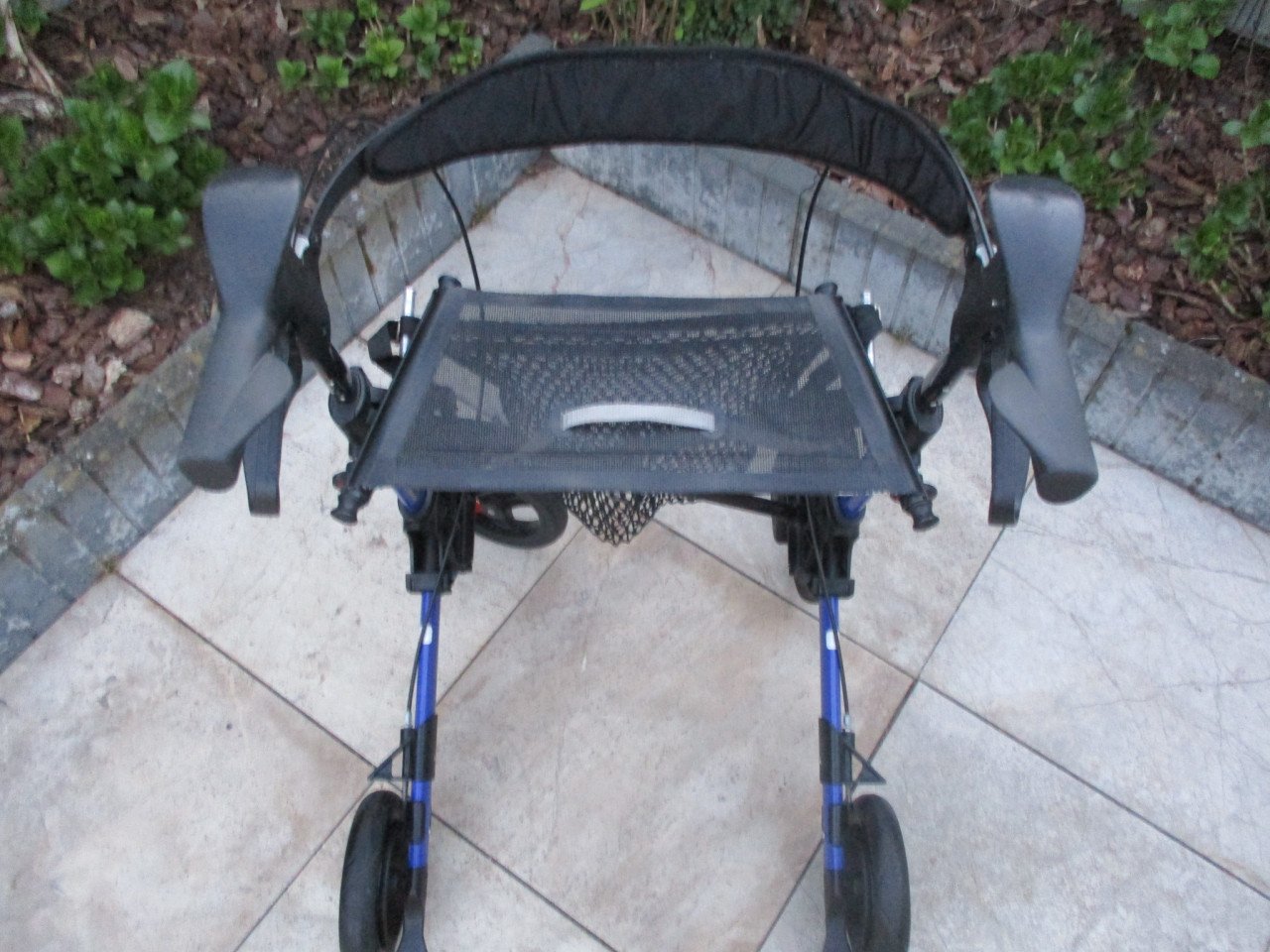Zgan Topro Odysse dubbel opvouwbare lichtgewicht rollator met dienblad en