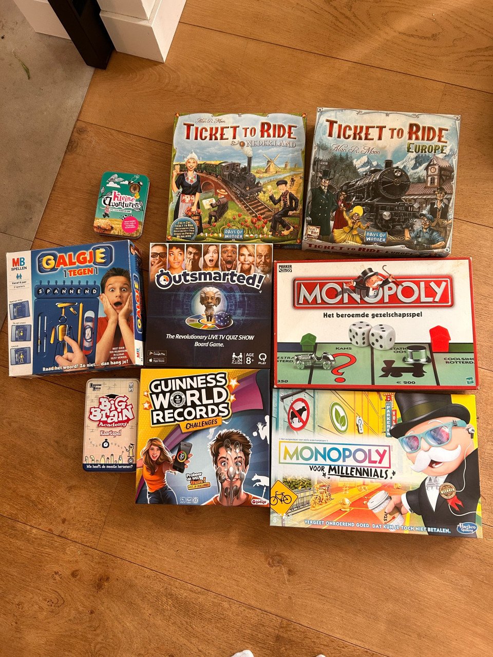 Diverse bordspellen kinderapelletjes