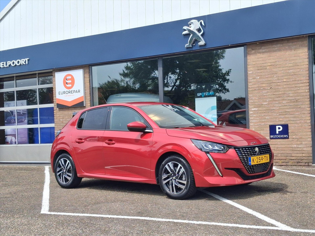 Peugeot 208 1.2 puretech 100pk eat8 allure pack | navi | bt | parkeersens. 