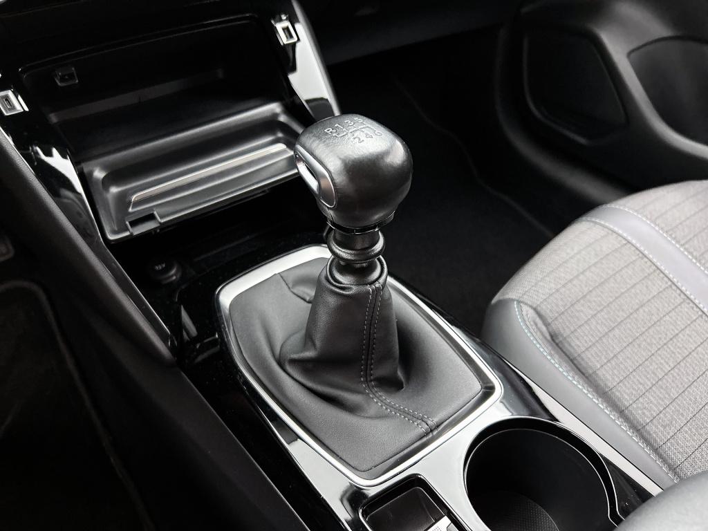 Peugeot 208 100 pk allure pack | rijklaar | keyless entry | camera | apple 