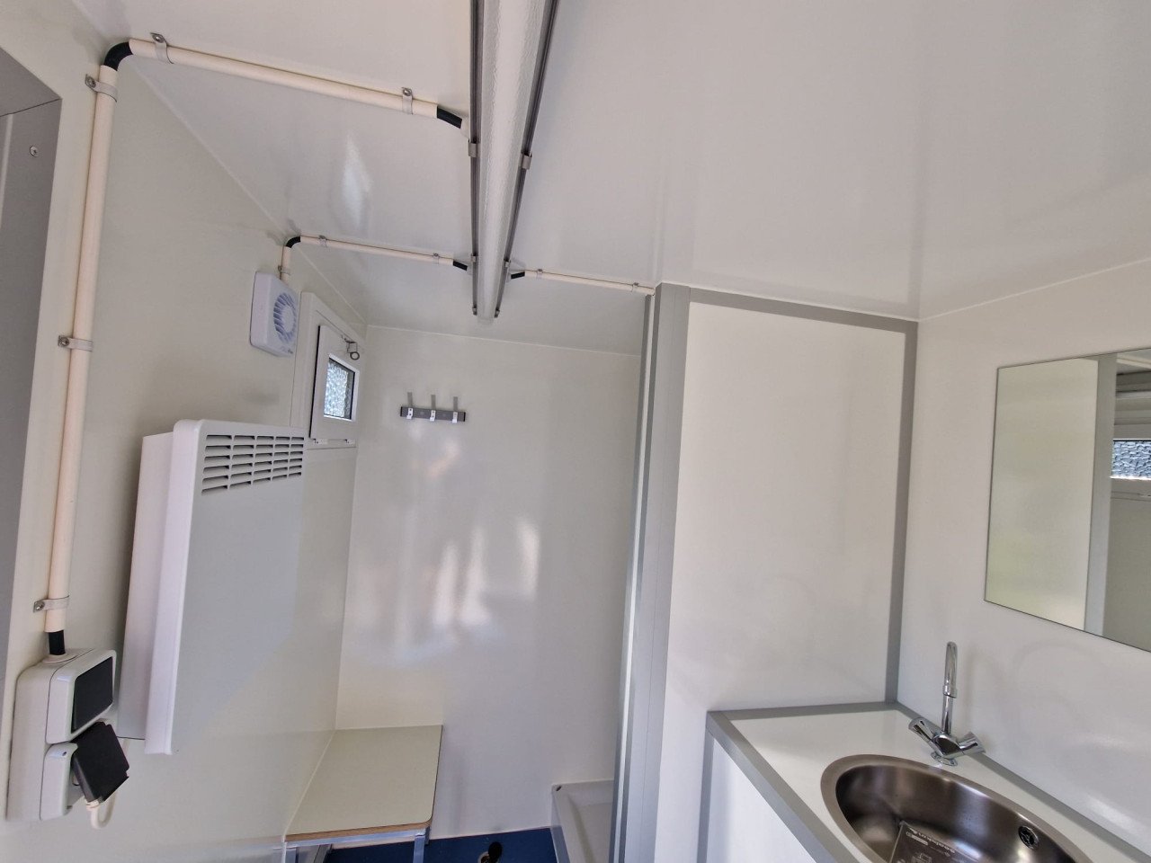 Mobiele badkamer / nooddouche / tijdelijke douche te huur