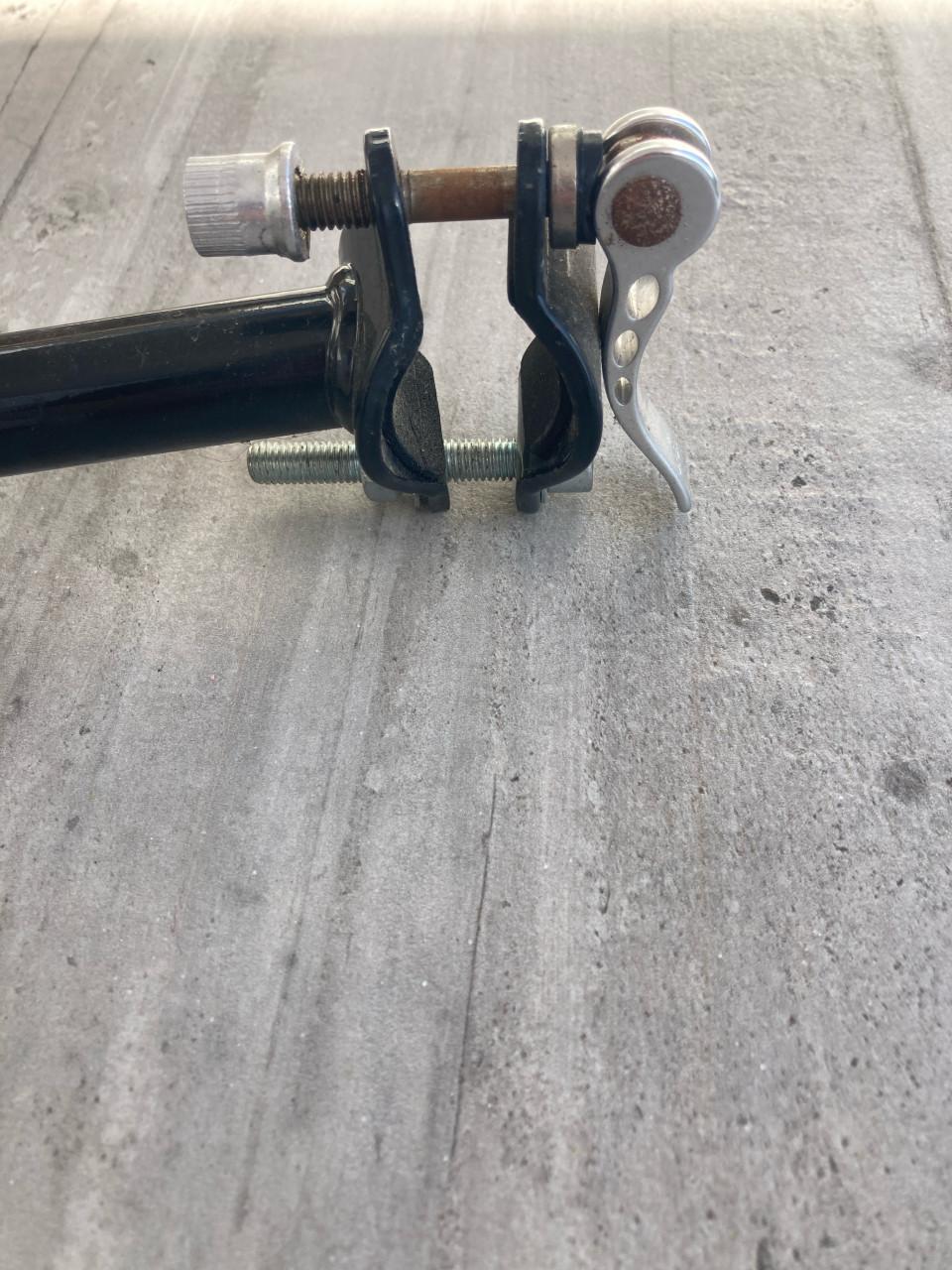 Springer voor hondljn aan de fiets