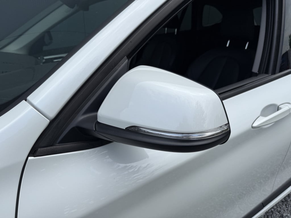 BMW X1 s-drive18i 140pk high executive