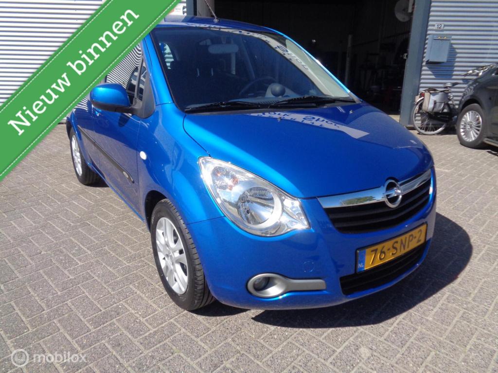 Opel Agila 1.0 edition/airco/lm velgen/donker glas/hele nette auto/slechts 