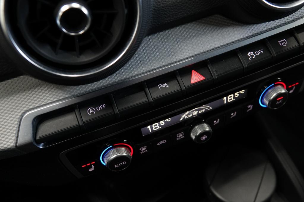 Audi Q2 35 tfsi | carplay | keyless | stoelverw. |