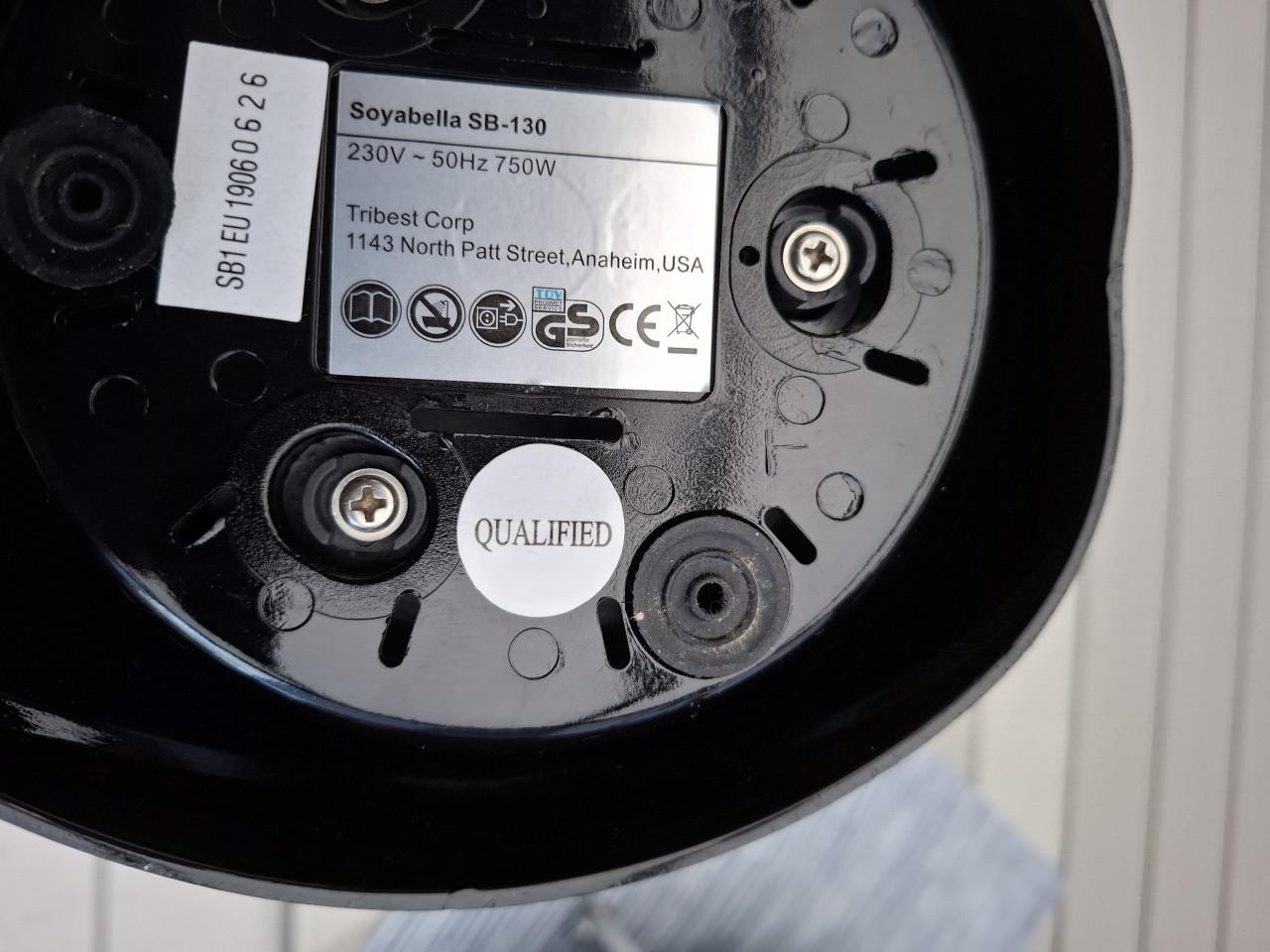 Soyabella SB-130 sojamelk maker,