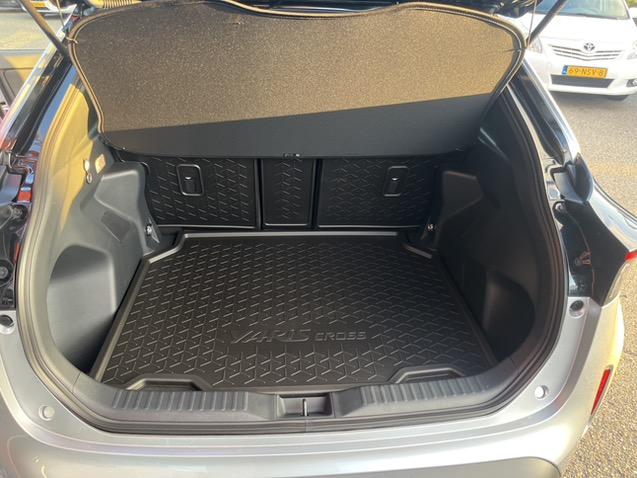 Toyota Yaris Cross 1.5 hybrid 130 gr sport plus pack