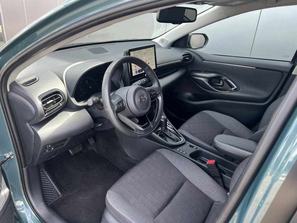 Toyota Yaris 1.5 hyb. 115 dynam | comfort pack |