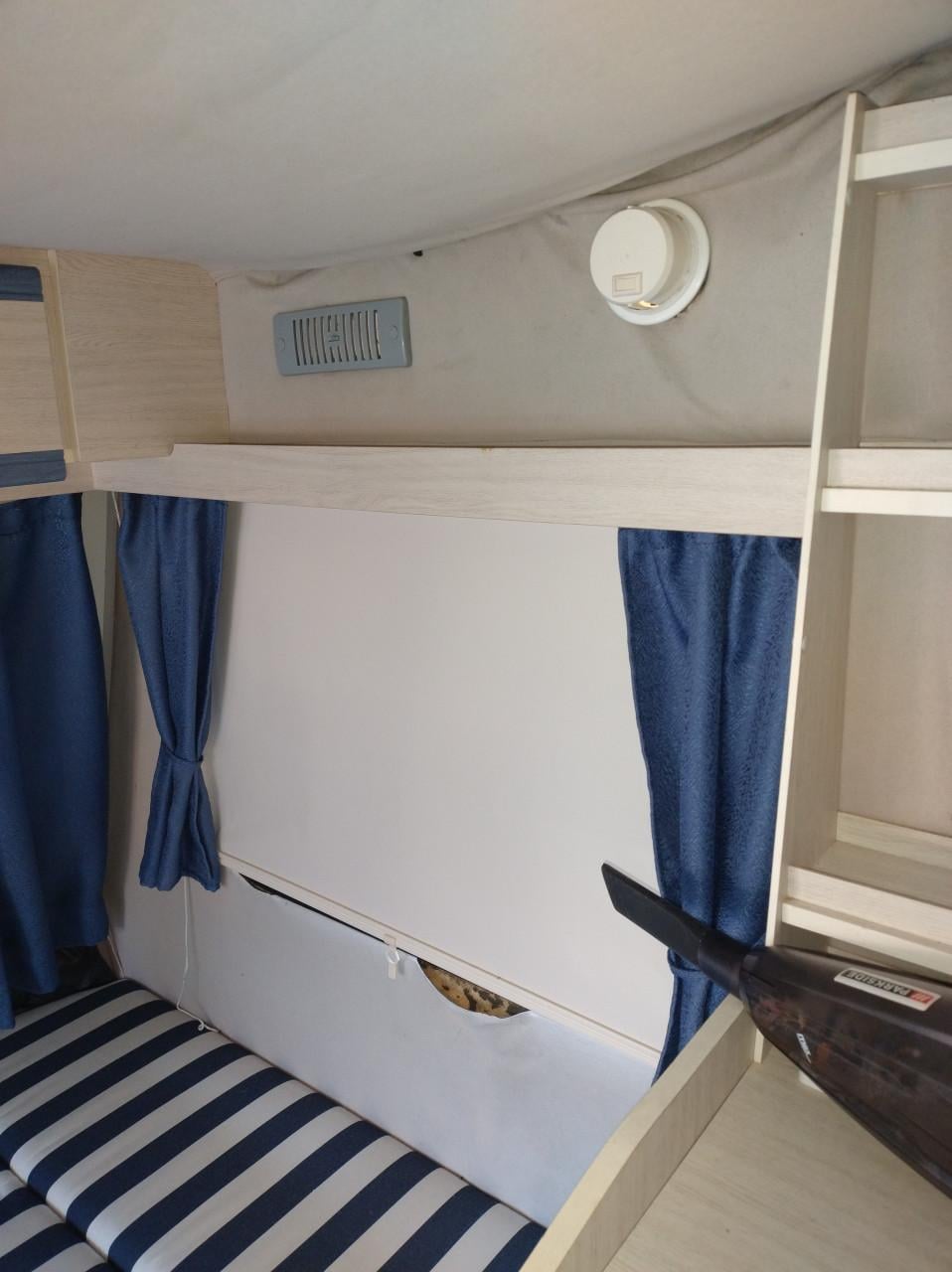 Predom N126 caravan