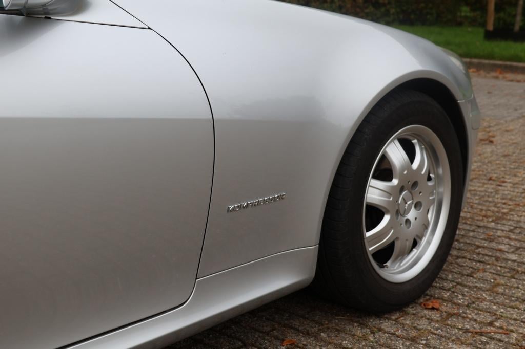 Mercedes-Benz SLK 200 k.