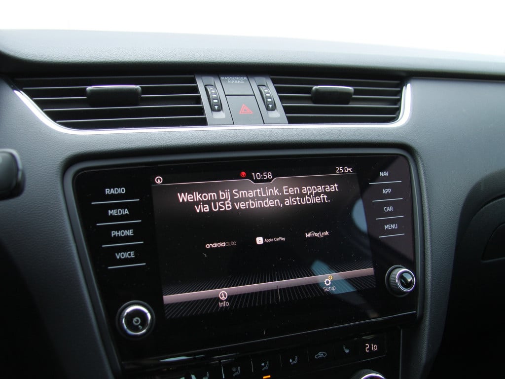 Skoda Octavia combi 1.0 tsi 116pk dsg style sport | kuipstoelen