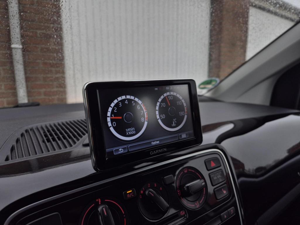 Volkswagen UP! 1.0 cup up! bluemotion / stoelverwarming / cruisecontrol / p