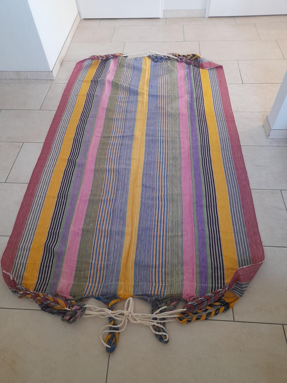 Hangmat ( NIEUW)  Stof is 125 x 2 meter met touw lengte 3 meter