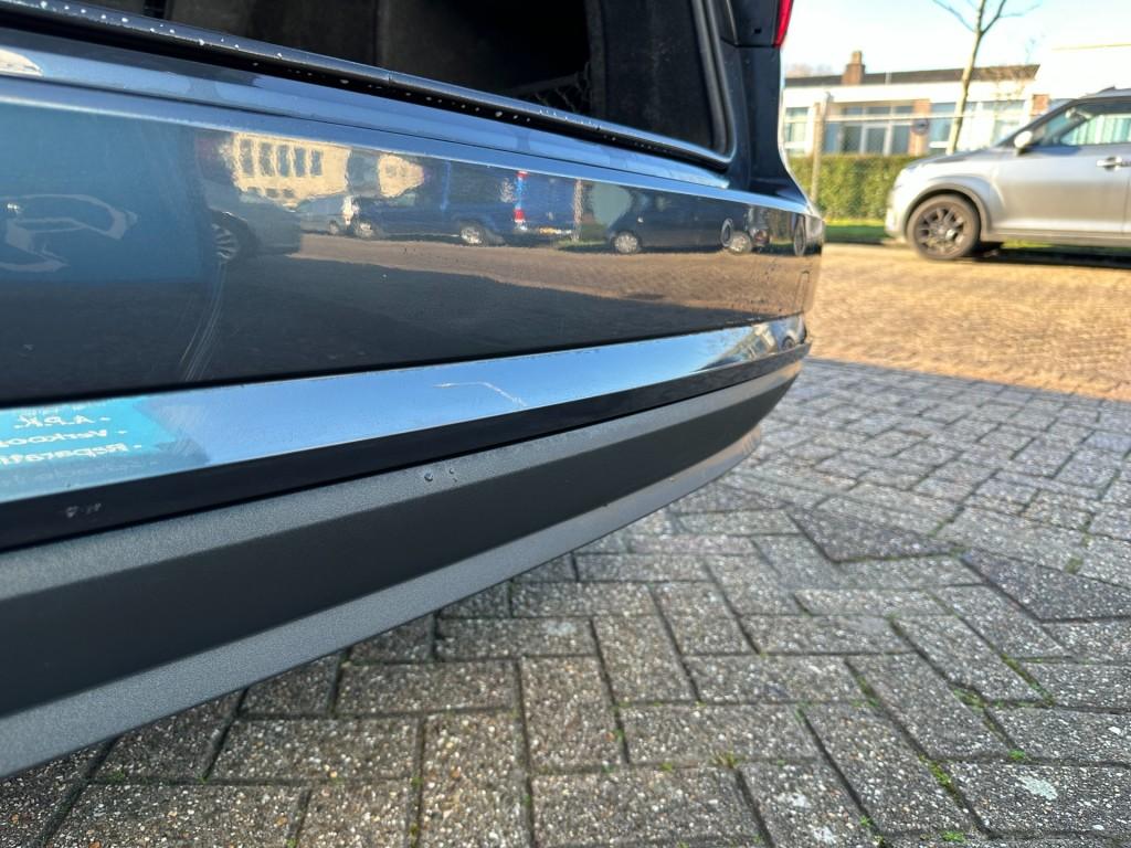 Audi A4 2.0 tdi design pro line uitklapbare trekhaak stoelverwarming