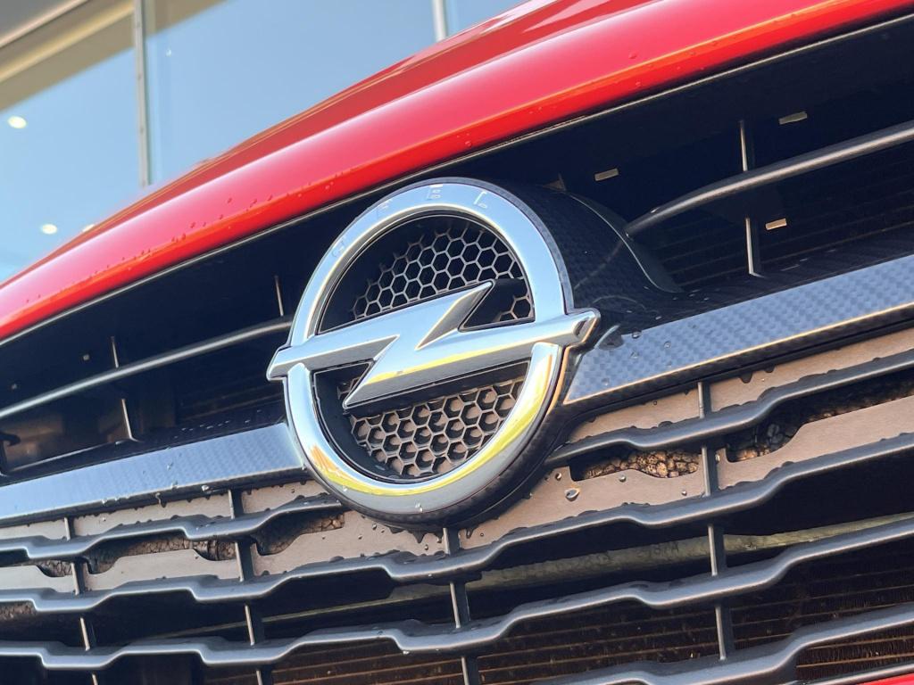 Opel Corsa 1.4 cosmo | cruise control | achteruitrijcamera | airco | stoel 