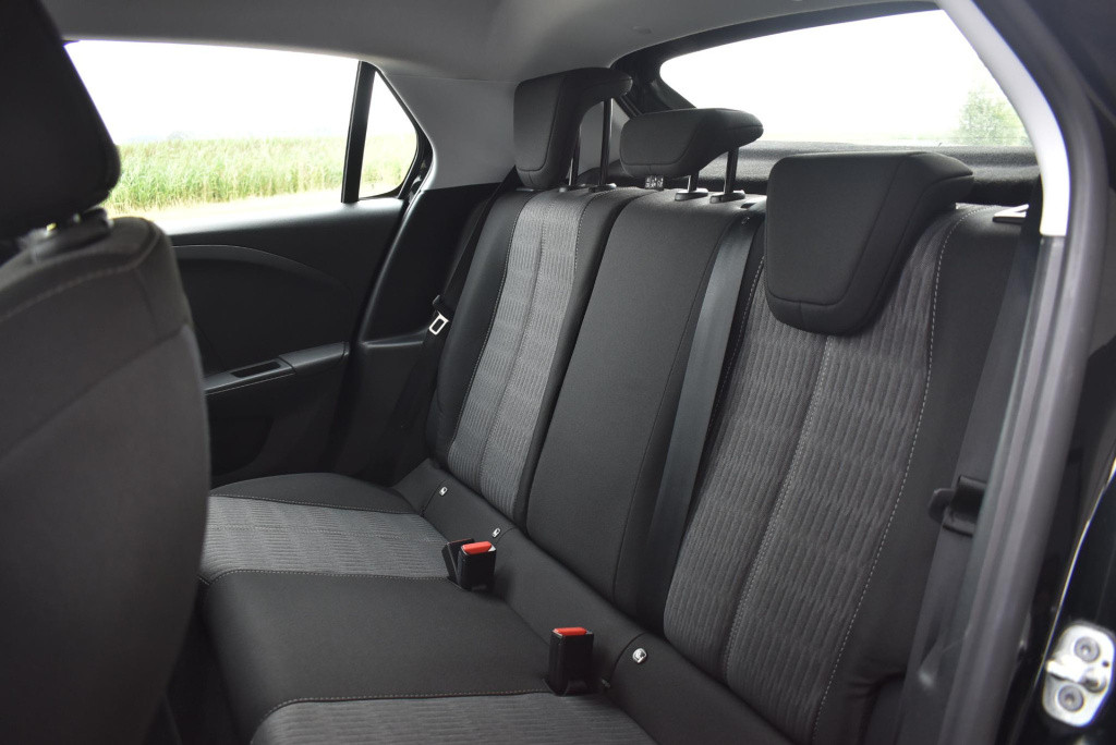 Opel Corsa 1.2 edition 75pk | apple carplay/android auto | airco | cruise c
