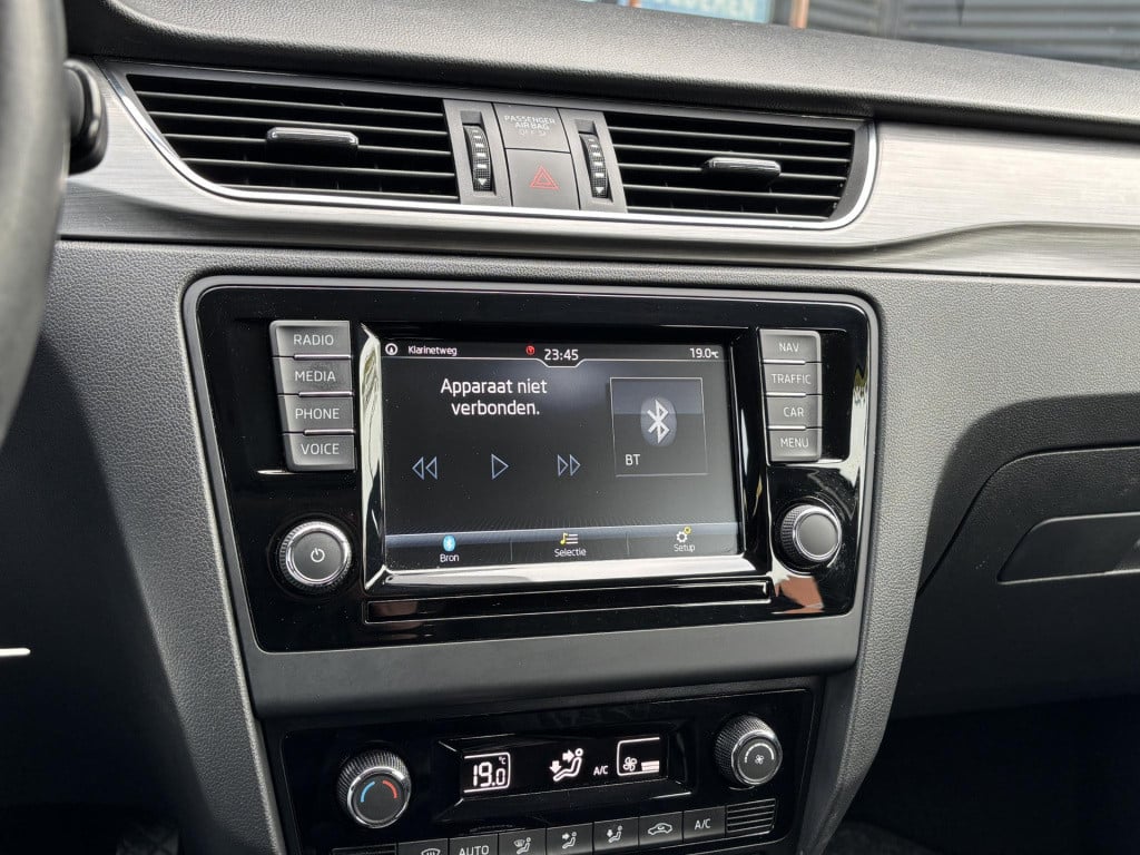 Skoda Rapid spaceback 1.0 tsi greentech clever | trekhaak | navigatie | sto