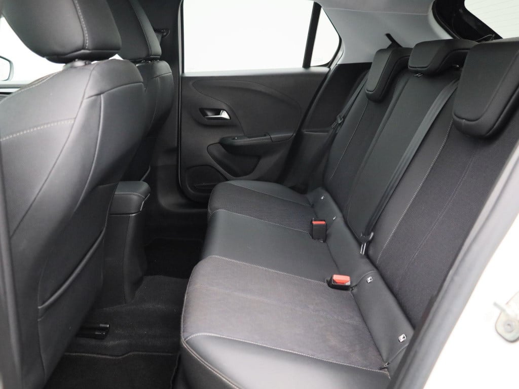 Opel Corsa 1.2 elegance | automaat | navigatie | apple carplay / android au