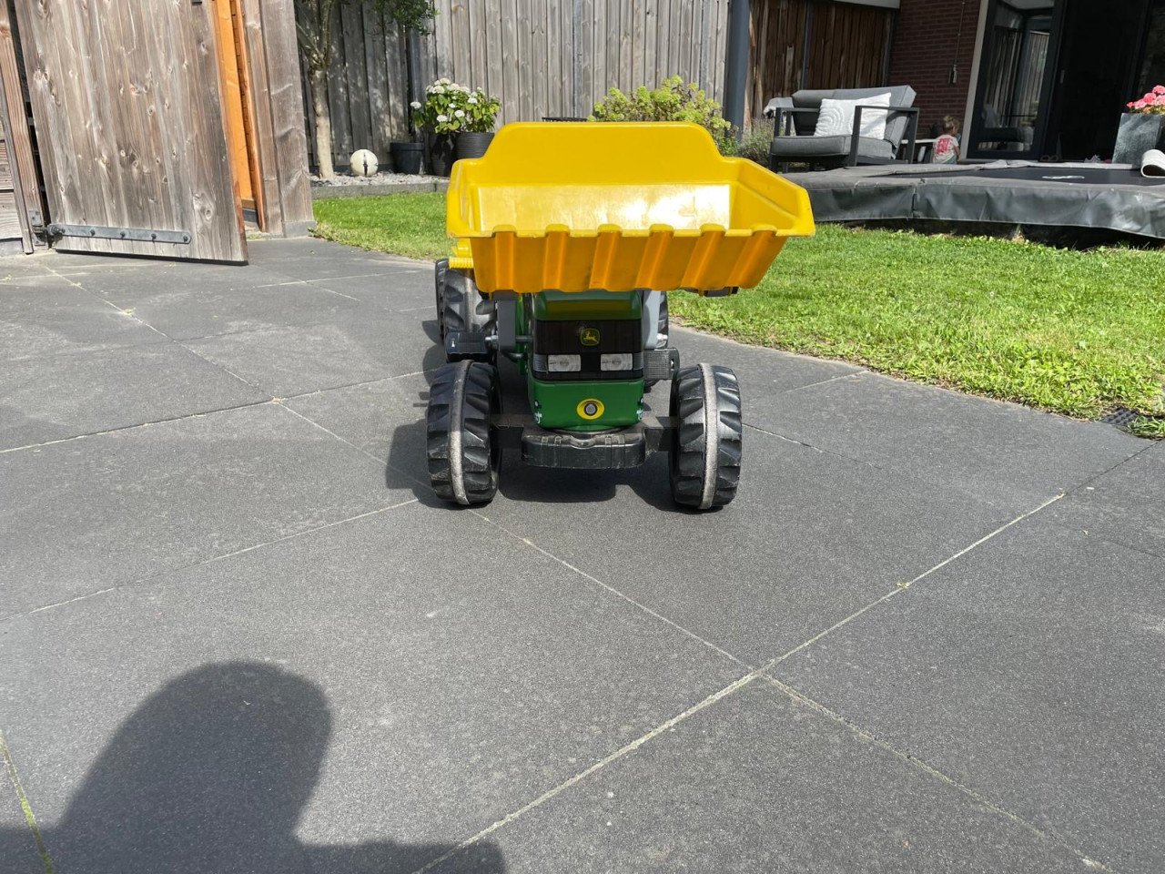 Speelgoedtractor met aanhanger