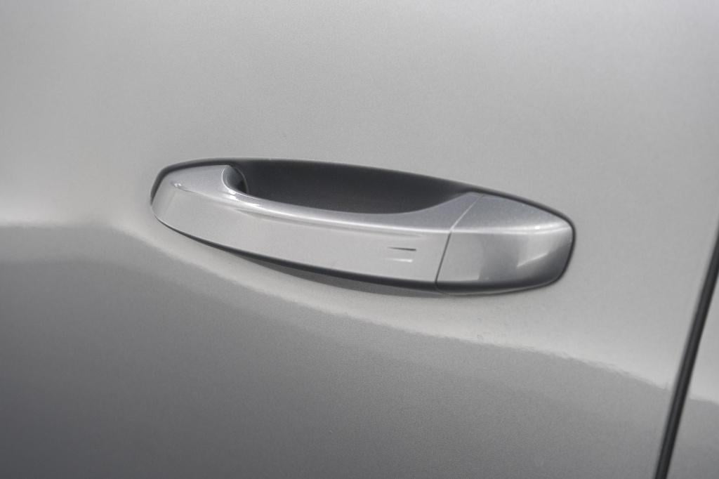 Peugeot 5008 1.2 hybrid 136 allure 7p | camera | apple carplay | airco sepa
