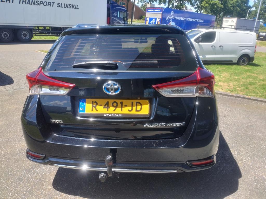 Toyota Auris touring sports 1.8 hybrid | automaat