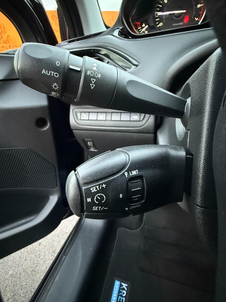 Peugeot 208 1.2 puretech - active