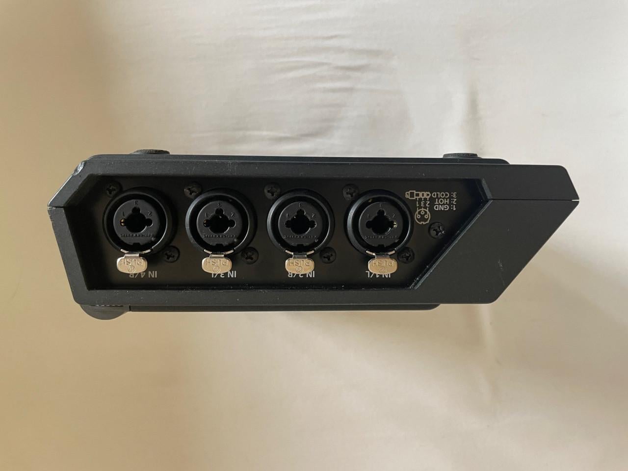 Roland 4 sporen recorder + Sennheiser MD-21 microfoons