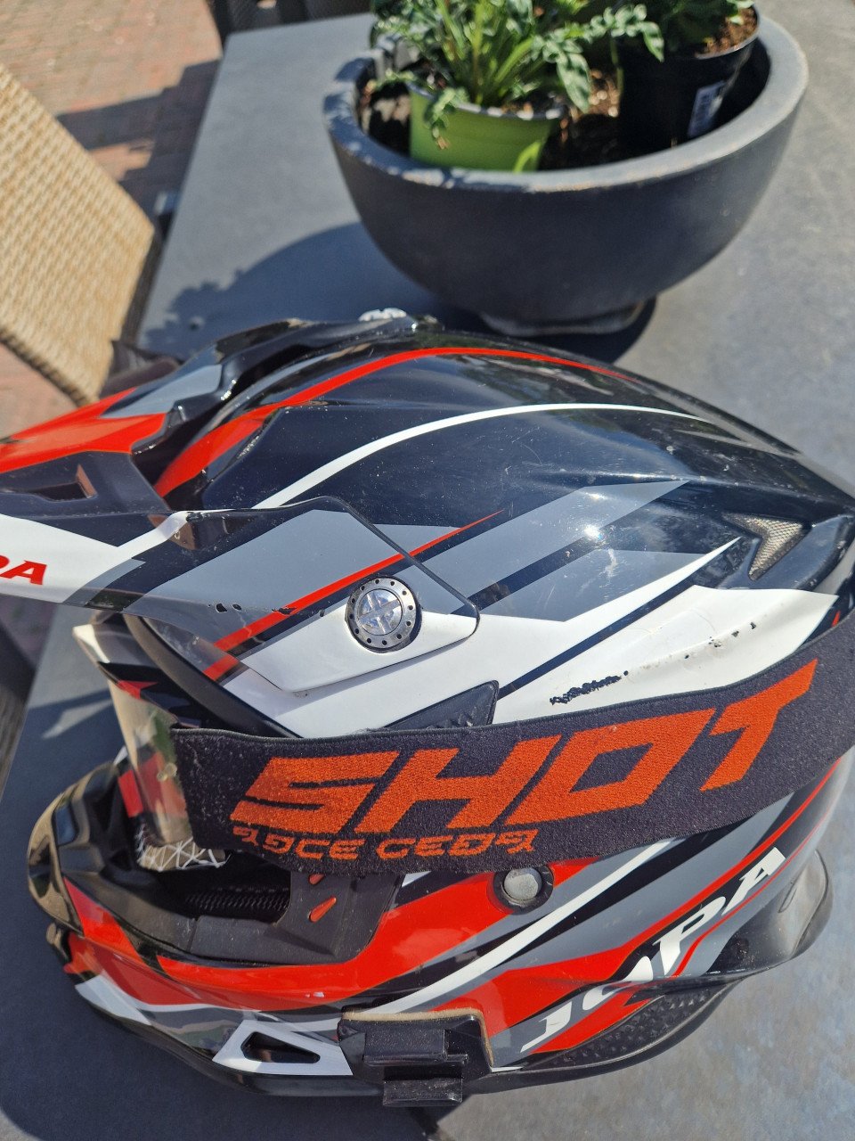 Jopa brommer helm