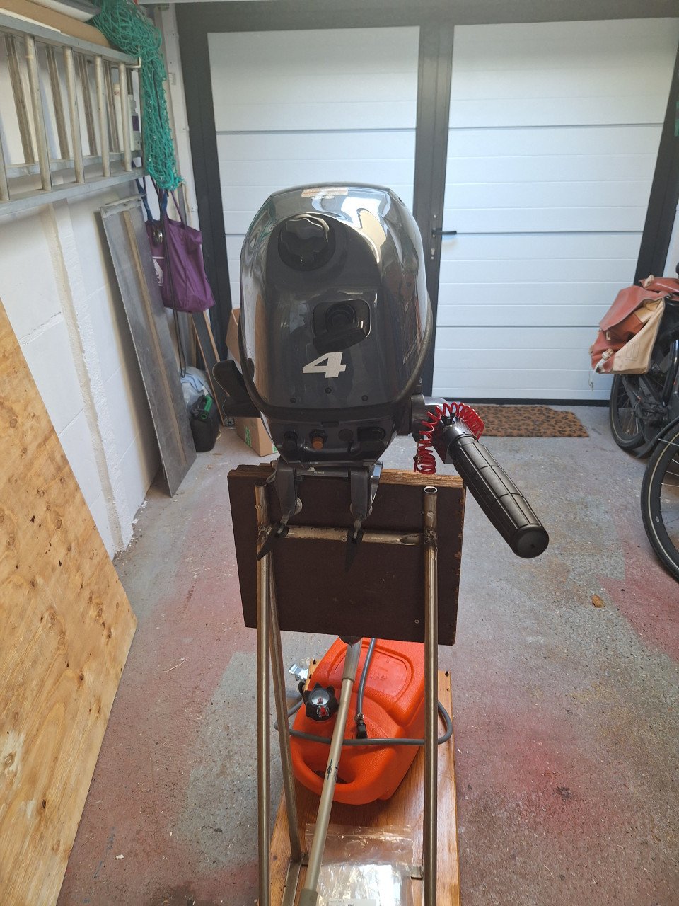 Te koop inzgst yamaha 4 pk bb motor