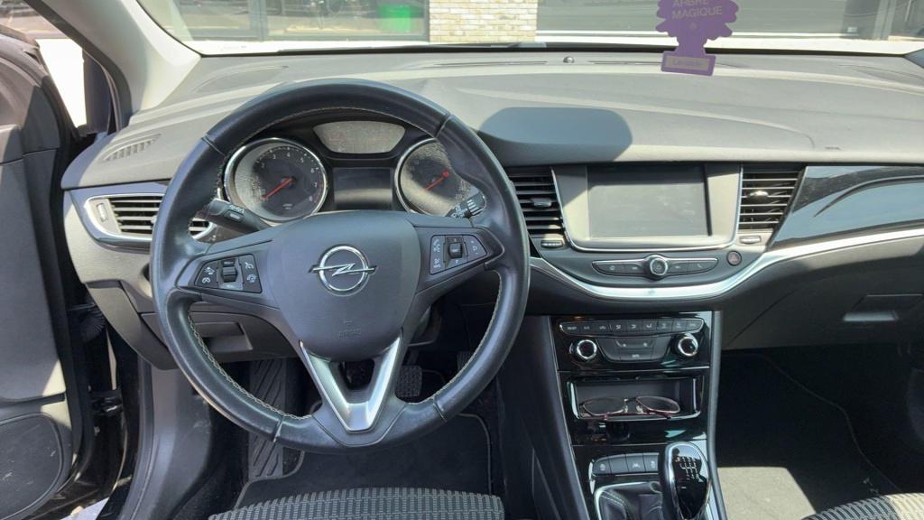 Opel Astra sports tourer 1.2 design & tech