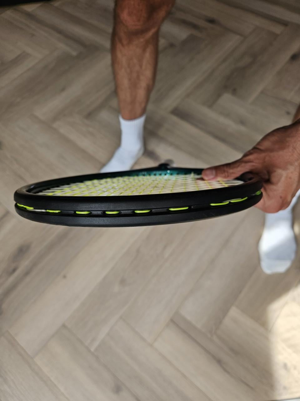 Wilson Blade 98 Pro V9 16x19 in perfecte staat! L2
