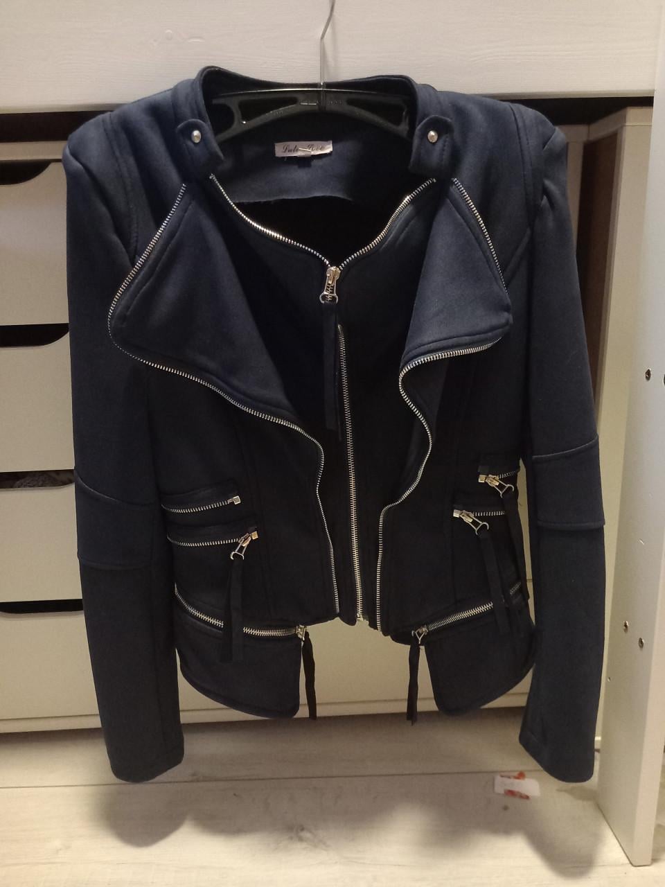 Donkerblauw jasje