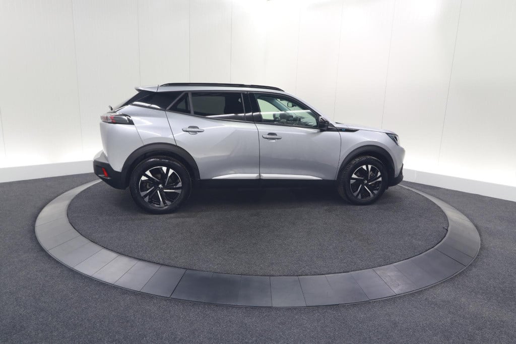 Peugeot E-2008 ev allure pack 50 kwh | 3 fase laadfunctie | camera | naviga