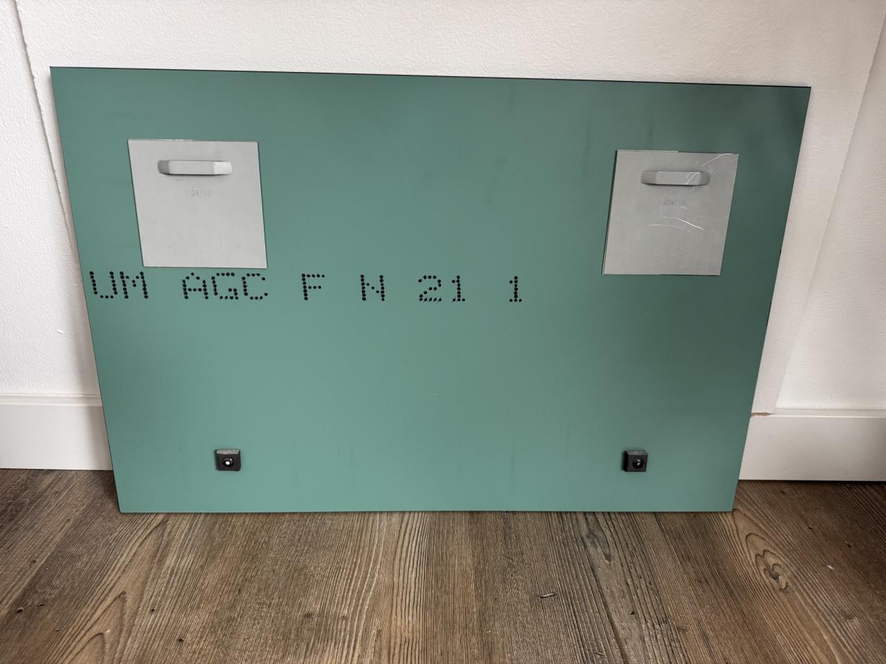 Moderne wandspiegel smoked zwart