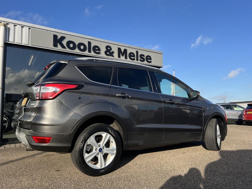 Ford Kuga 1.5 ecoboost 150pk 2wd titanium