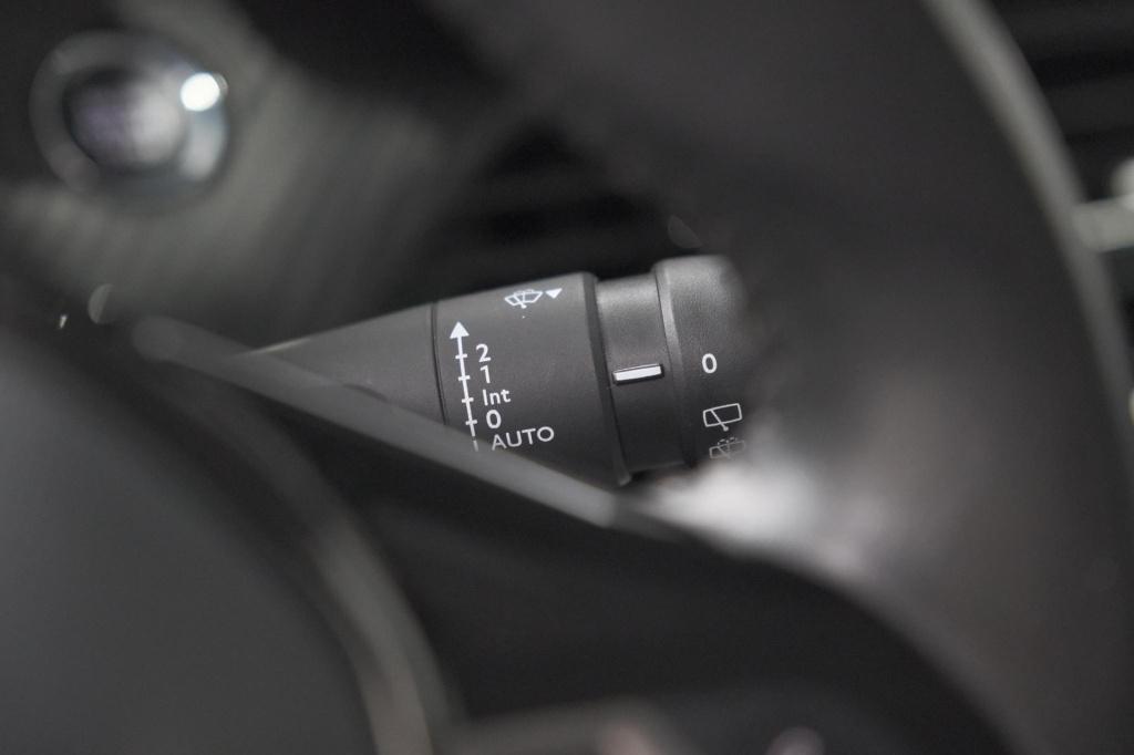 Peugeot 2008 puretech 130 blue lease allure | camera | navigatie | parkeers
