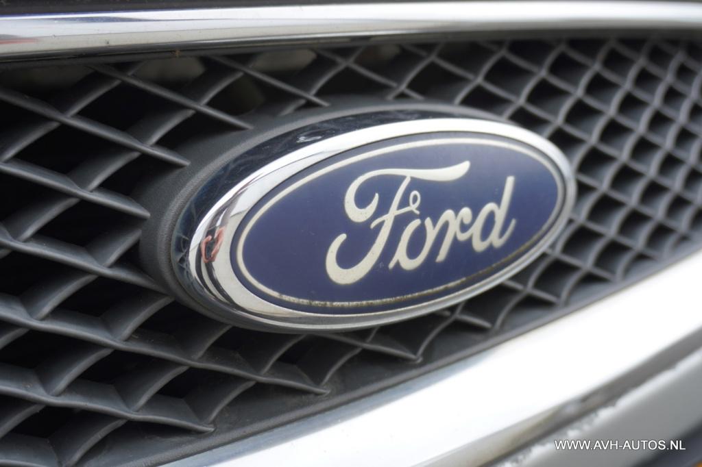 Ford Focus wagon 1.6-16v futura