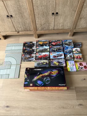 Partij Lego zo goed als nieuw. 20 sets. 1x in elkaar gezet