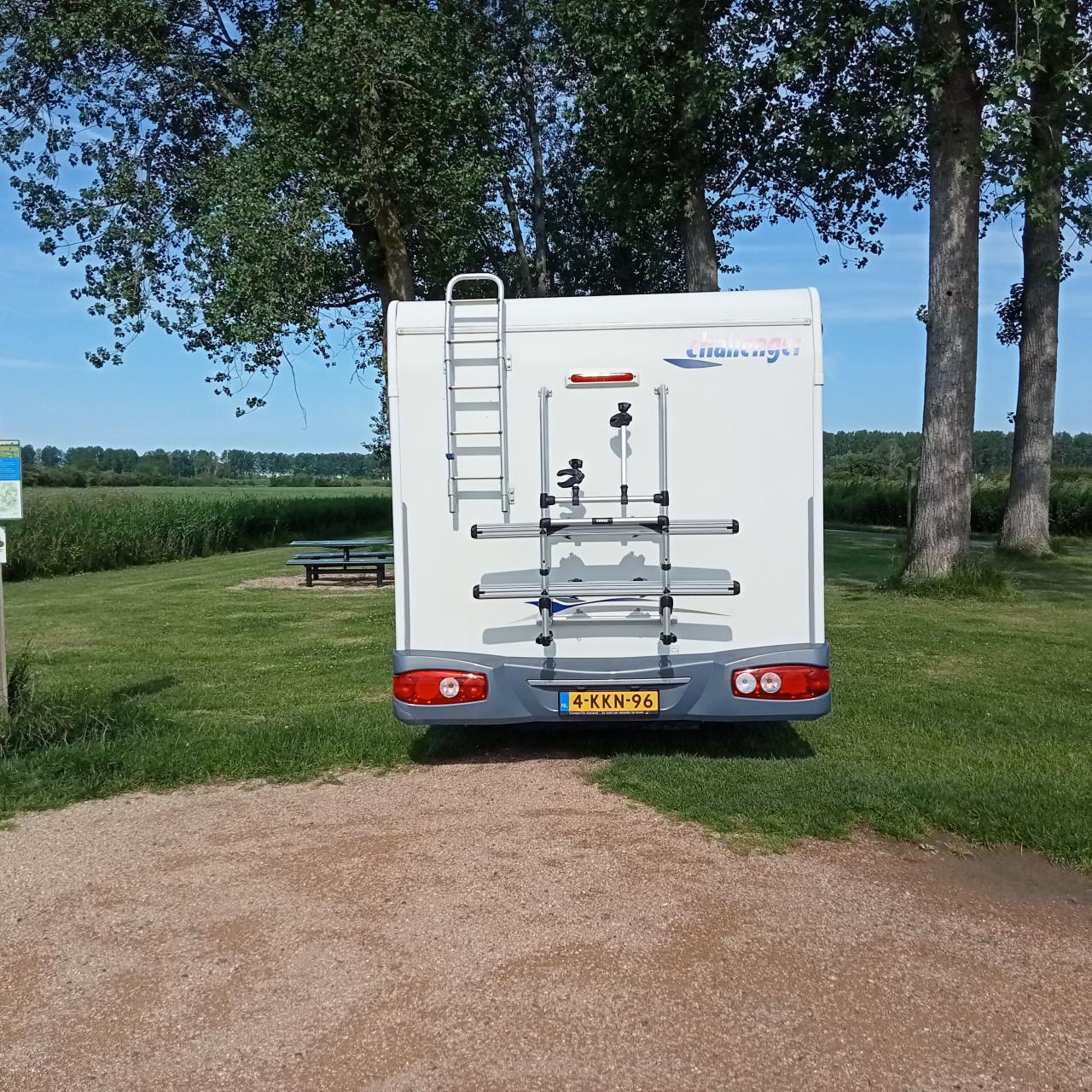 Nette en complete camper Challenger Mageo 7 meter met krachtige Fiat motor