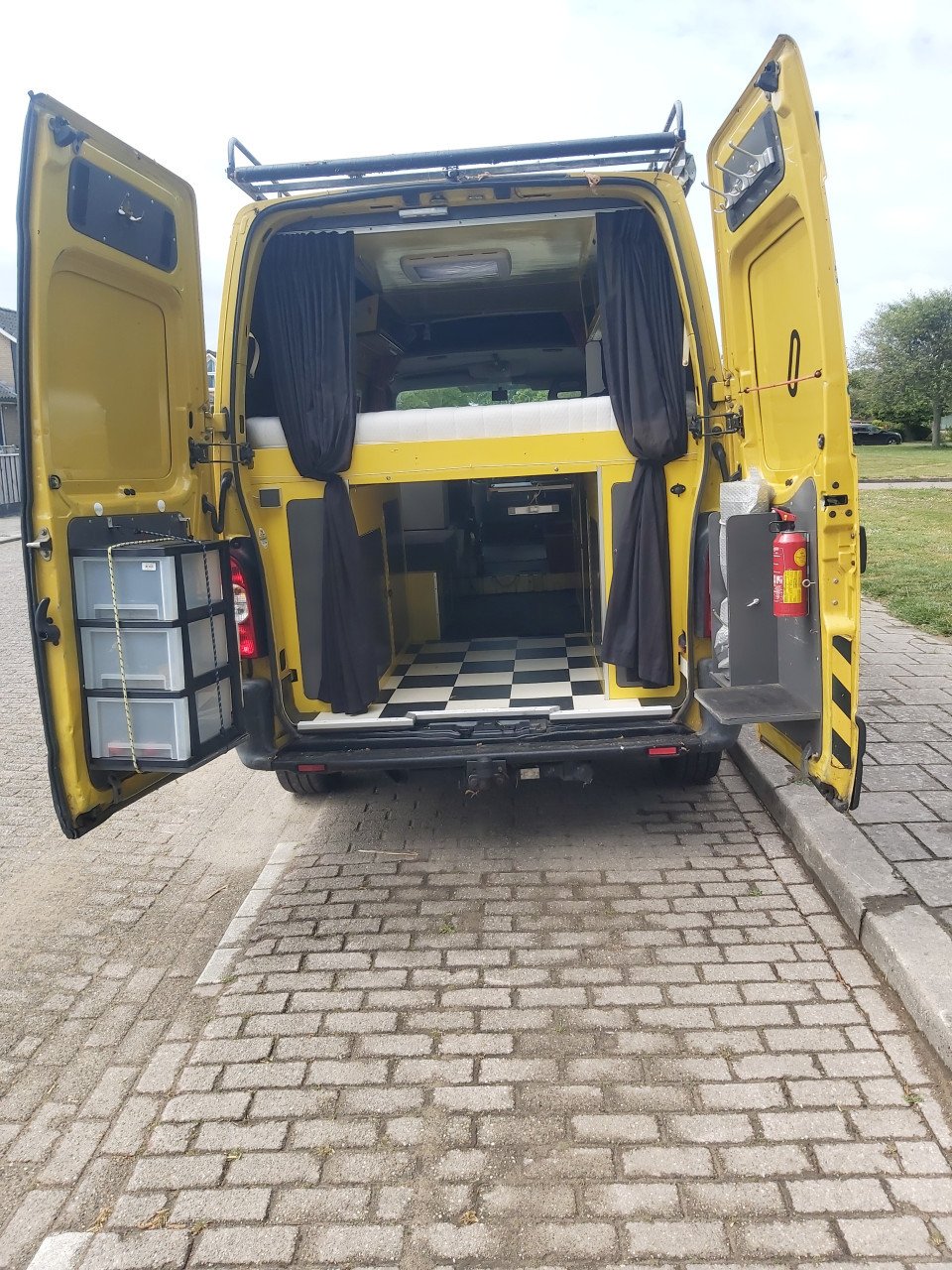 Buscamper Opel Movano