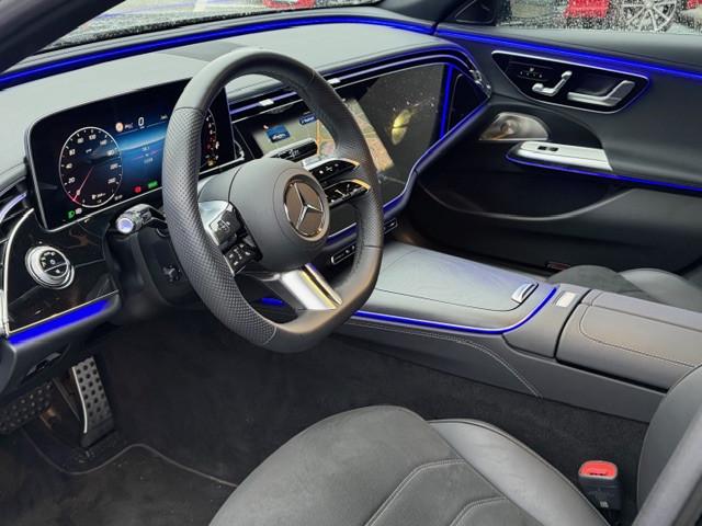 Mercedes-Benz E-Klasse 400 e 4matic amg line l techniek pakket l panoramada